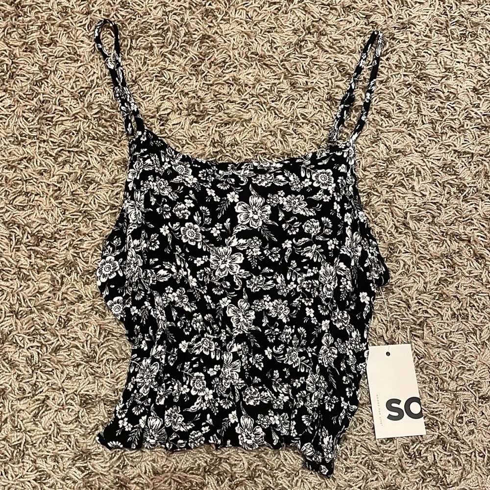 black and white floral tank top, size xs